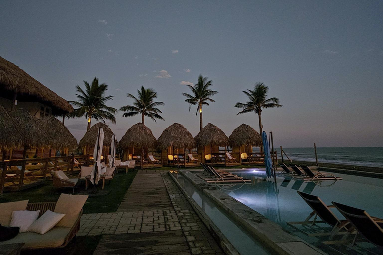 A day in El Paredón: chill, soak up the sun, and watch an unforgettable sunset A day in El Paredón: relax, sun, and an unforgettable sunset