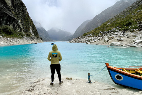 Da Lima:Tour di un giorno alla Laguna Paron con pasti e pernottamento in autobus - Huaraz