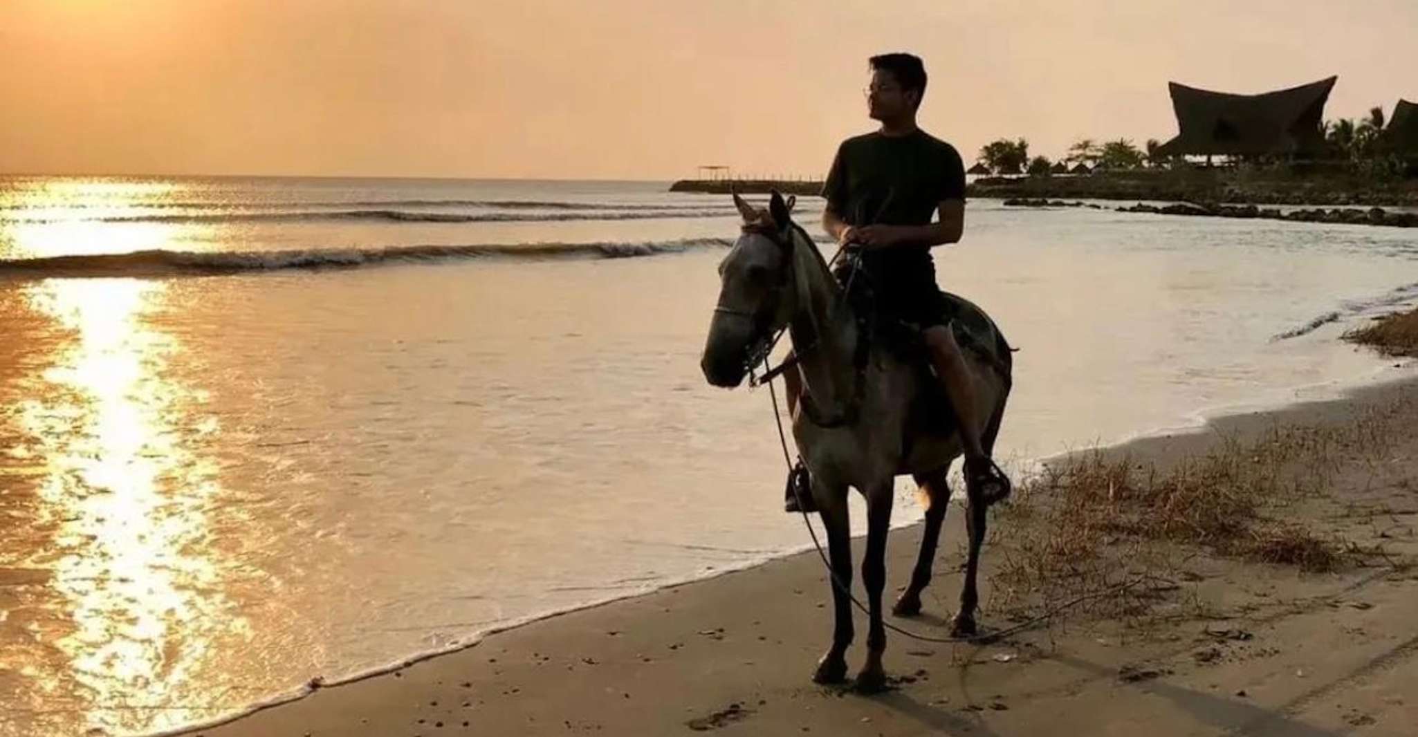 Cartagena, Escursione a cavallo sulla spiaggia - Hizvo