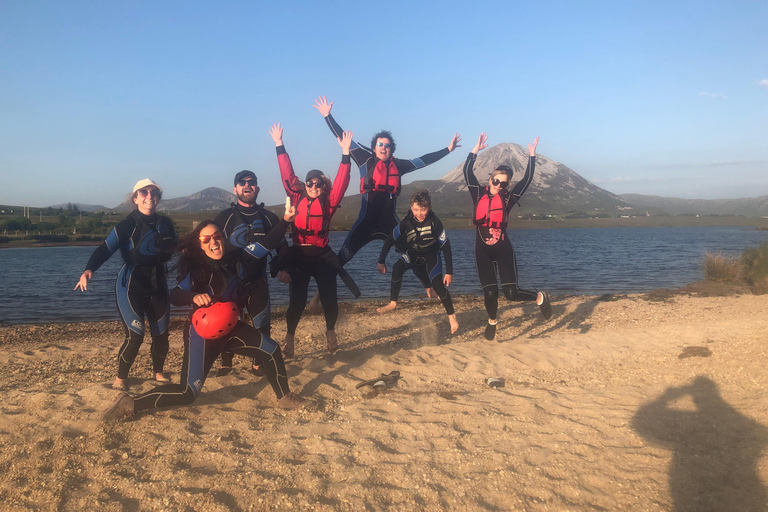 Donegal: Gita in kayak al tramonto sul lago Dunlewey
