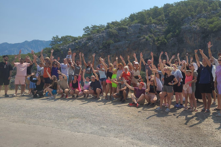 Visita à aldeia de Alanya: Cultura, natureza e diversão