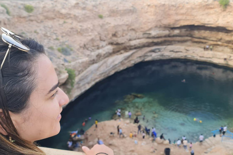 From Muscat: Wadi Shab Adventure, Sinkhole &amp; Fins Beach