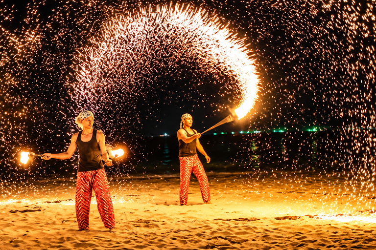 Langkawi: Evening City Highlights Tour with Fire Show
