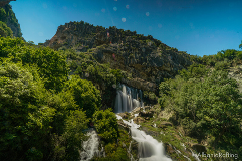 بيرات: مغامرة تخييم في جبل تومور لمدة 3 أيام