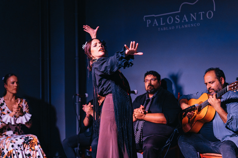 Valencia: Palosanto Flamenco Show Ticket mit Getränk