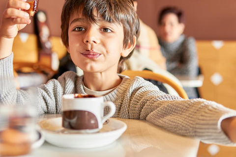 布鲁塞尔私人家庭之旅。亮点、品尝和博物馆布鲁塞尔：精华游、品尝美食和博物馆私人家庭游