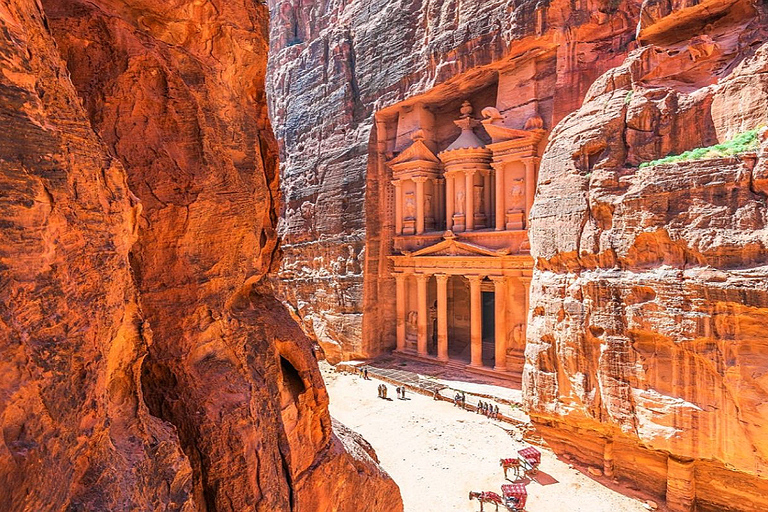 Jordan: 2-Day Petra, Wadi Rum and Dead Sea Experience 3 Star Stone, Salt & Sand: A 2-Day Jordan Experience