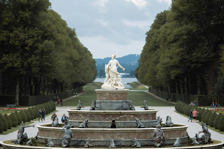 Munich: Private Chiemsee, Palace, and Eagle's Nest Tour