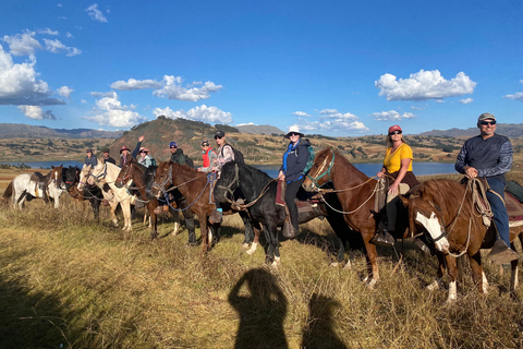 Cusco: Sacred Valley Horseback Ride to Huchuy Qosqo Cusco: Sacred Valley Horseback Ride to Huchuy Qosqo