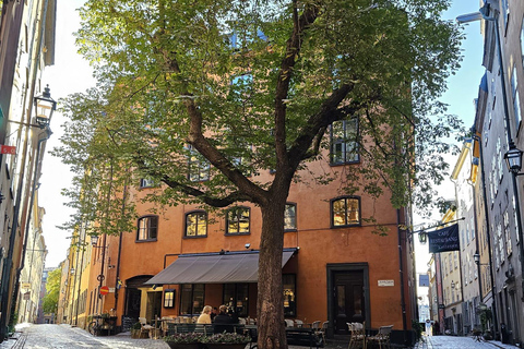 Stockholm: Old Town Walking Tour, stories and secrets