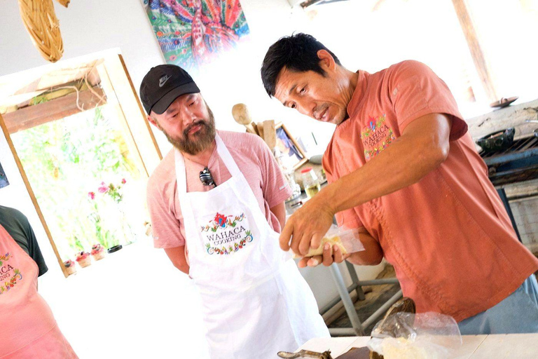 Huatulco: Oaxacan Cooking Class with Market Tour & Meal
