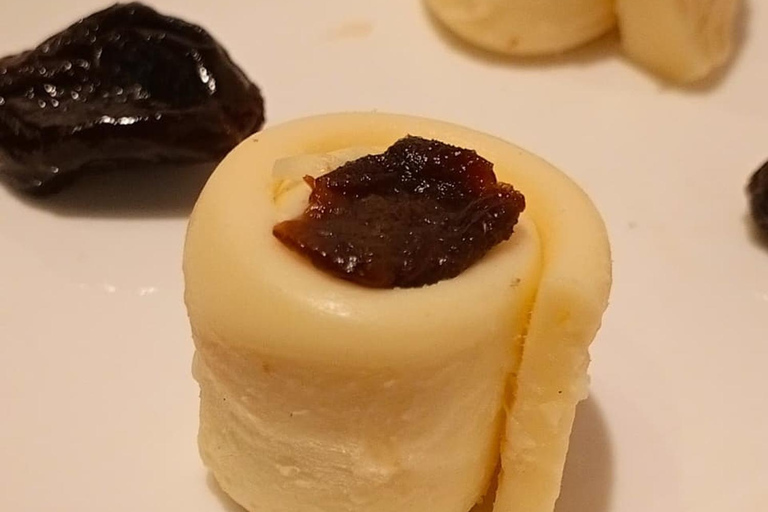 Tasting the Award-winning Cheeses and Coffees of Colombia Public - Maximum 4 guests at Café Lima Limón.