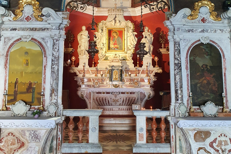 Lancha Rápida Privada de 3 horas Nuestra Señora de la Roca y Cueva AzulLancha Rápida Privada 3 horas Nuestra Señora de la Roca y Cueva Azul