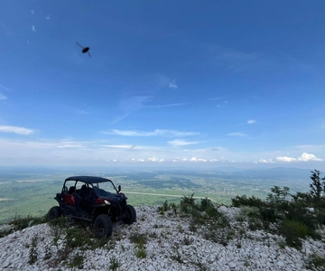 Passeios de buggy em trilhas de aventura