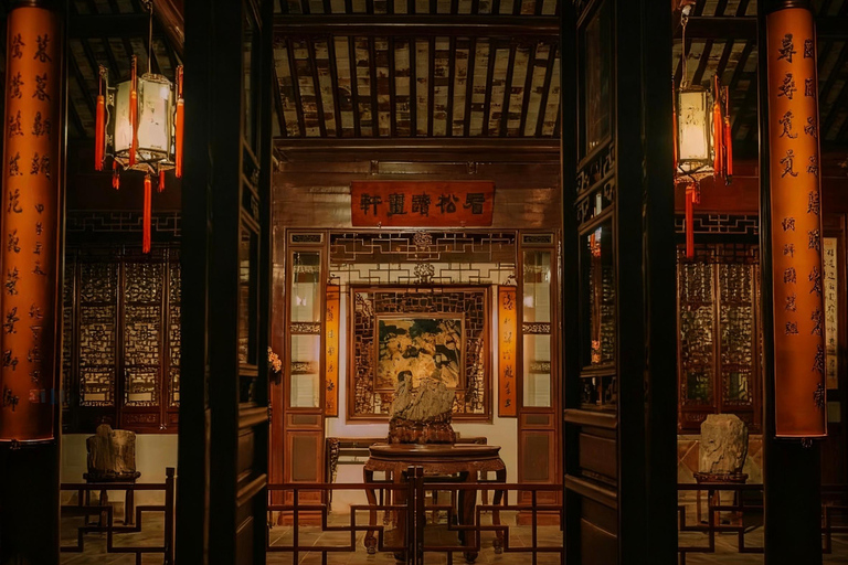 Shanghai: Hangzhou, Suzhou, and Water Towns Tour in 3 Days