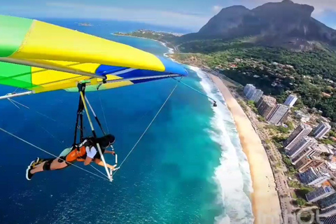 Hang gliding flight in Rio de Janeiro