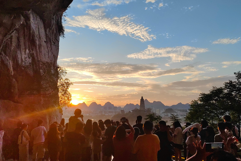 Guilin: Private Full-Day Tour