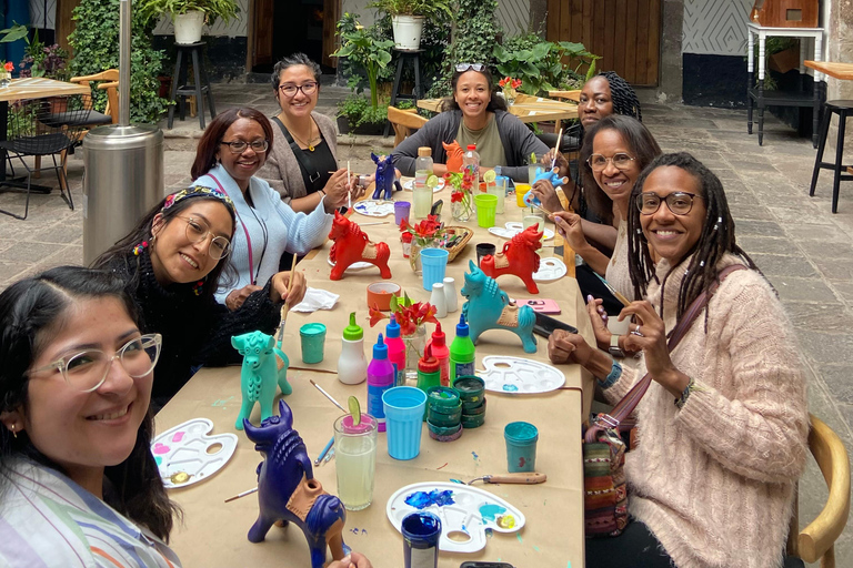 Cusco: Paint your own craft | Torito de Pucará | Andean Llama Cusco: Paint your own handicraft | Torito de Pucará | Andean llama