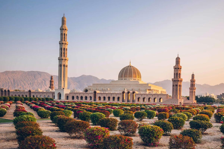 Muscat: 10hrs City Tour & Muttrah Souq Visit