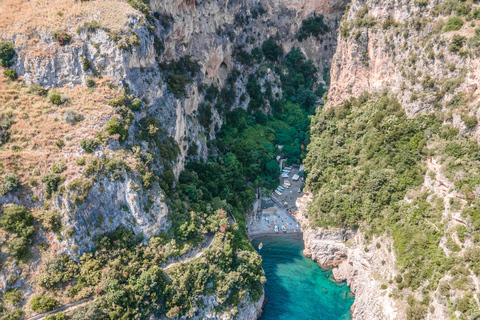 Von Sorrent: Ganztägige gemeinsame Bootstour nach Amalfi und Positano9:00 Uhr Abfahrt - Gruppentour ohne Abholung