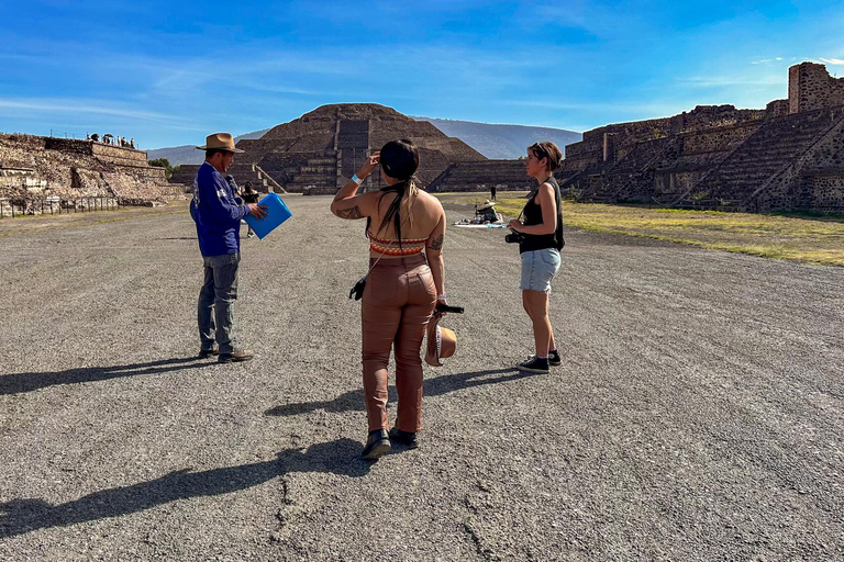 Teotihuacán: Excursión de un día al Santuario de Guadalupe y tour guiado completo