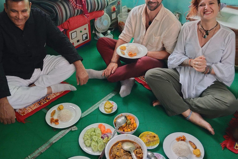Kathmandu: Nepali Family Home Visit with Meal