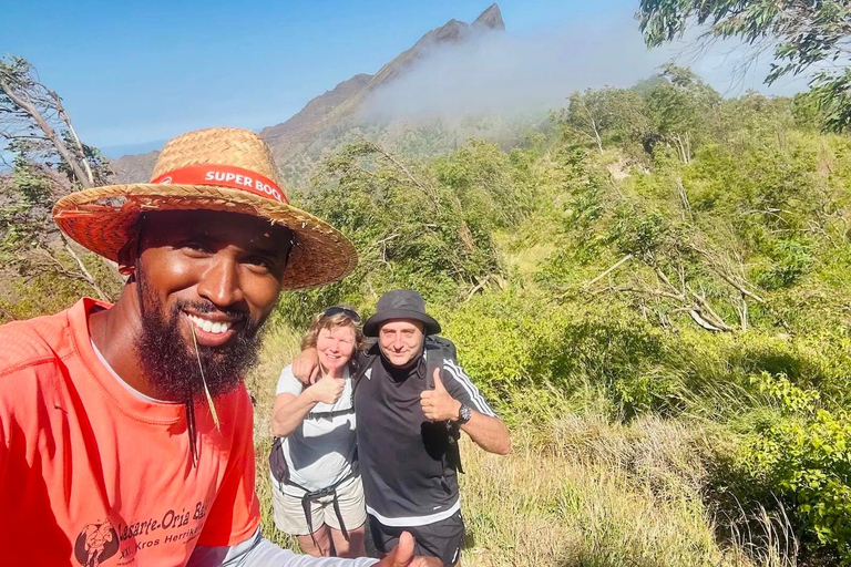 Ribeira de Gongon Advanced Hike: Malagueta Views & Culture