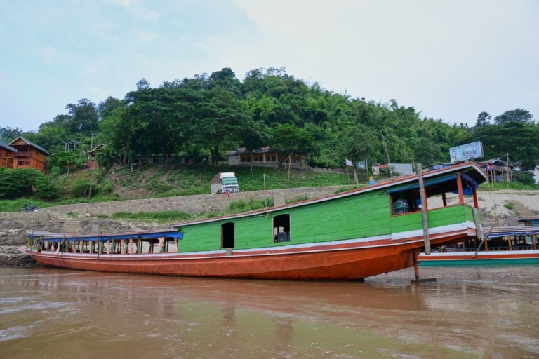 Von Chiang Rai Slow Boat nach Luang Prabang 2 Tage 1 Nacht