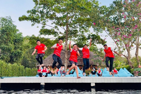 Khao Lak: Bamboe raften, olifanten voeren &amp; waterpark tour