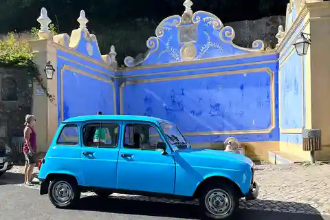 2 Horas Sintra Experience Renault 4L Tour