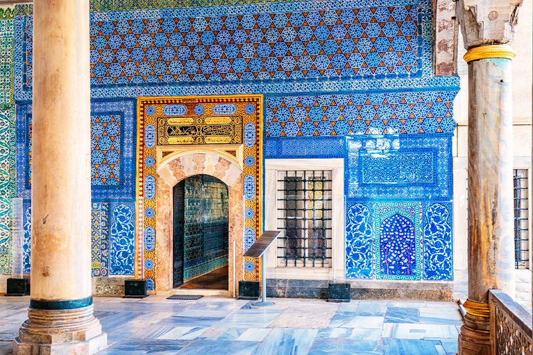 Topkapi Palace Guided Tour with Harem & Skip-the-Line Entry