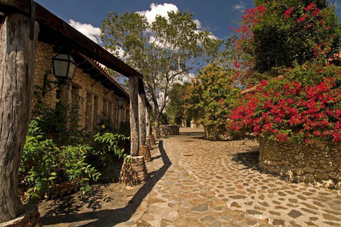 Private La Romana Cultural Cave & Cigar Experience