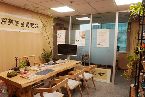 Shanghai: Chinese Tea Ceremony Workshop with Tasting