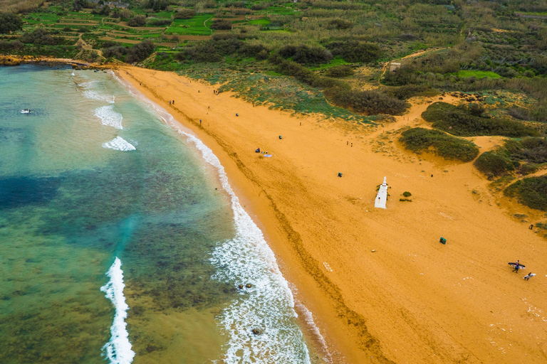 Malta: 9 Bays Cruise with Traditional Ftira and Transport
