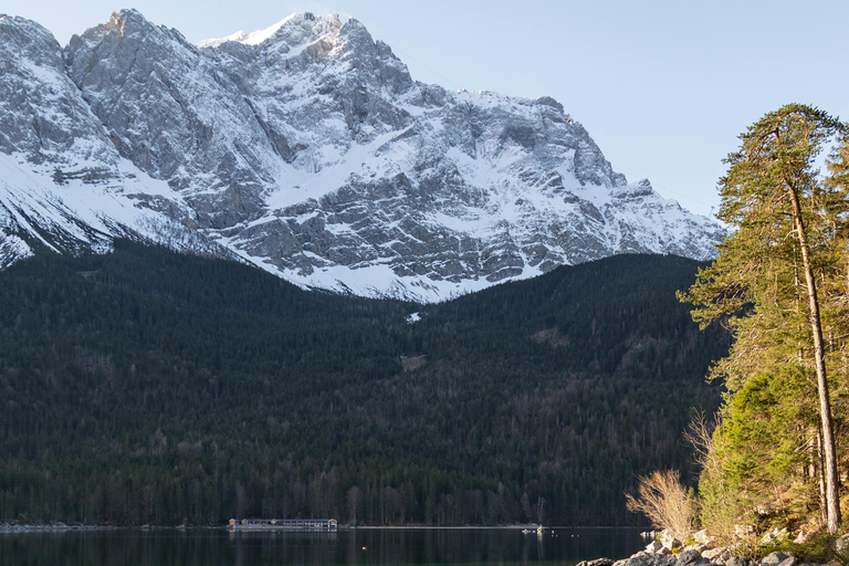 Alpine Escape: Partnach Gorge, Lake Eibsee and Zugspitze in French Classic Option: Partnach, Garmisch, and Lake Eibsee