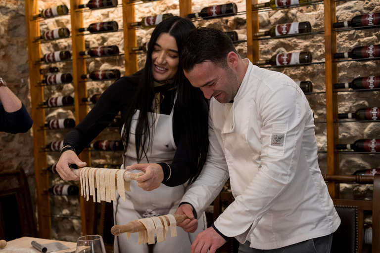 Florence: Cooking Class with Pasta, Ravioli, Tiramisu & Gift Morning Class