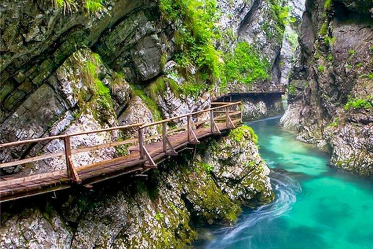 Lato:Canyon di Sapadere con guida esperta e pasto delizioso