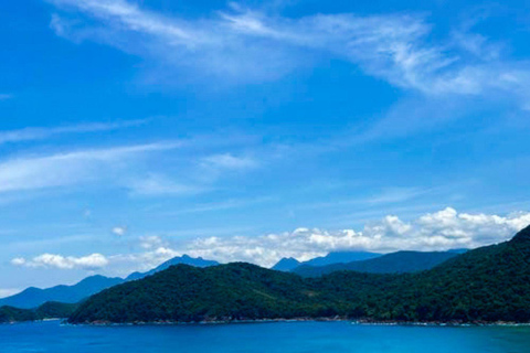 Hiking tour of three beaches and a waterfall in the Juatinga Reserve, Paraty