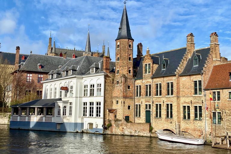 One-day tour to Bruges from Paris mini-group in a Mercedes Однодневный тур в Брюгге из Парижа в мини-группе на Мерседес