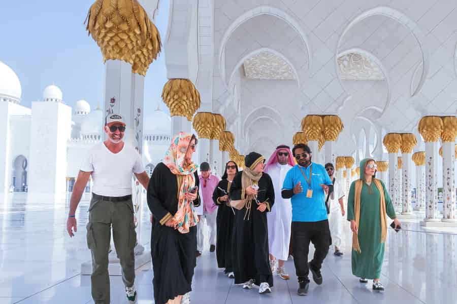 Abu Dhabi: Geführter Rundgang in der Großen Moschee von Sheikh Zayed