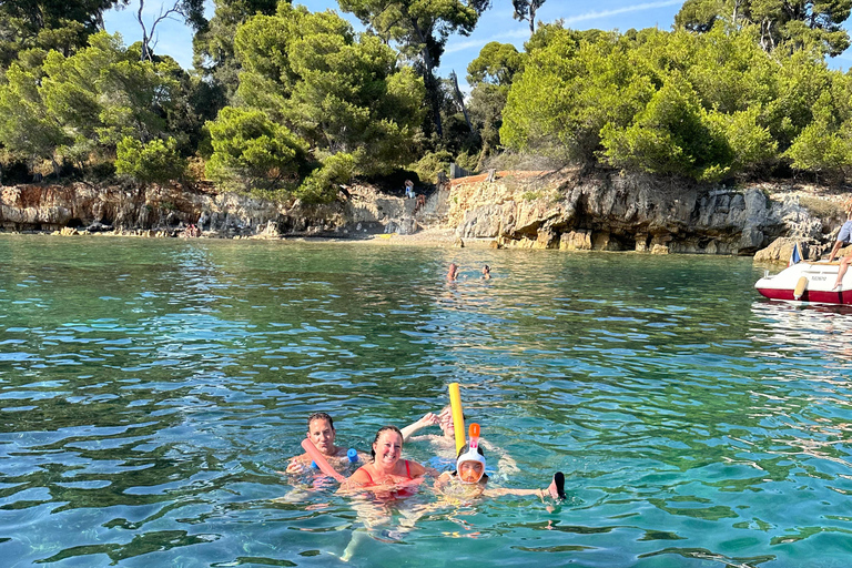 3-Hour Private Boat Cruise: Cap d'Antibes, Théoule, and Lérins Islands