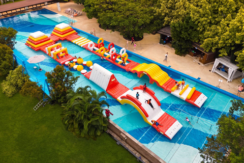 Pattaya: Columbia Pictures Aquaverse Ticket & Hotel Transfer