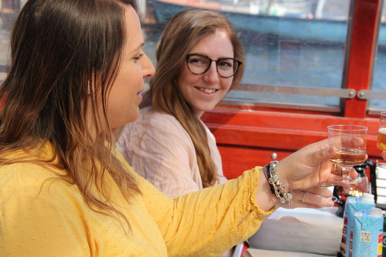 Copenhagen: Sip & Sail Canal Cruise