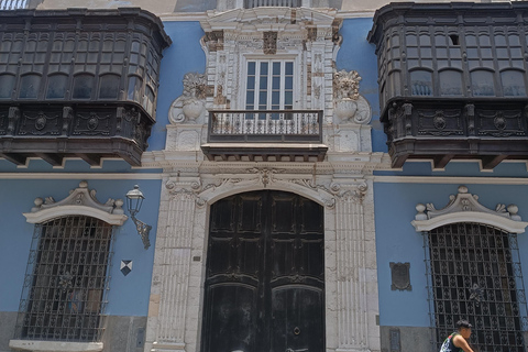 Lima : visite guidée du centre historique en vélo électriqueVisite de Lima : Découvrez le centre historique de Lima à vélo électrique et dégustation culinaire