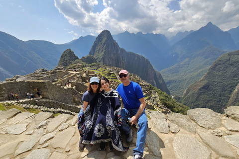 4 Days Inca Jungle Adventure to Machu Picchu