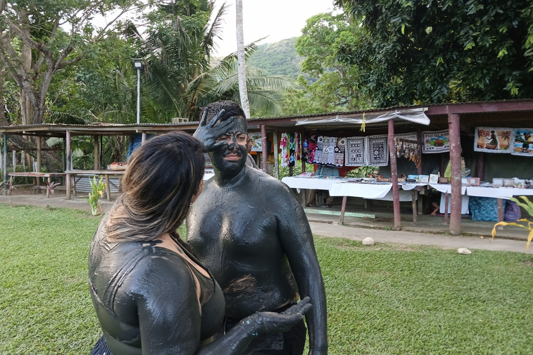 Nadi VIP Tour: Culture, Mud Baths, Massage & Lunch Nadi Airport Transit Zone & Votualevu