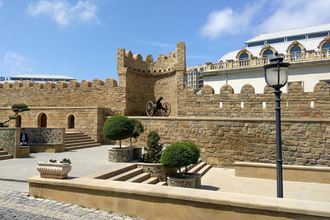 Excursão a pé pelo centro histórico de Baku