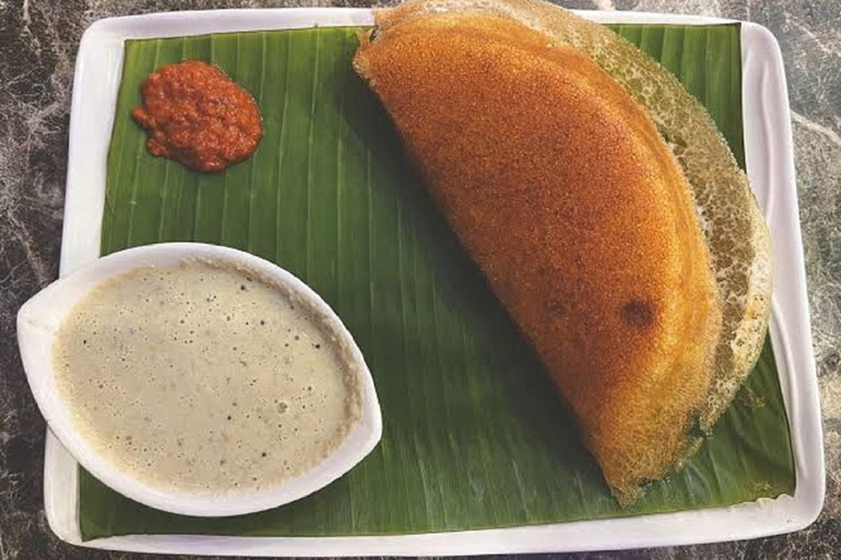 Bangalore: Jayanagar Food Tour with Dosa and Henna