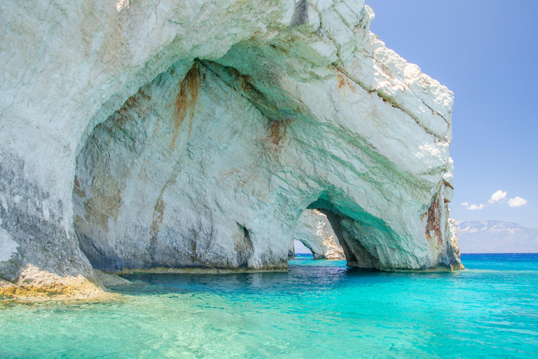 Zakynthos: Chinese Tour with Hotel Departure from Athens