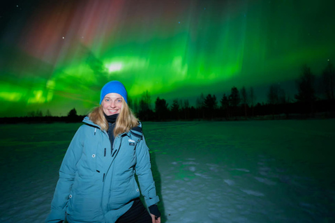Levi: tour di caccia all&#039;aurora boreale con foto garantiteLevi: Tour per vedere l&#039;aurora boreale con foto garantite